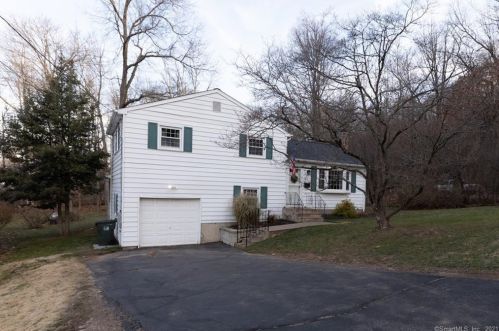 185 Knollwood Rd, Hartford, CT 06118 exterior