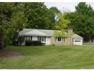 314 Crescent Blvd, Bennington, VT 05201 exterior