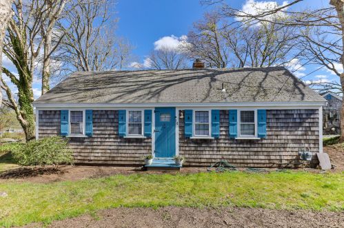 14 Pond View Ln, Chatham, MA 02633 exterior