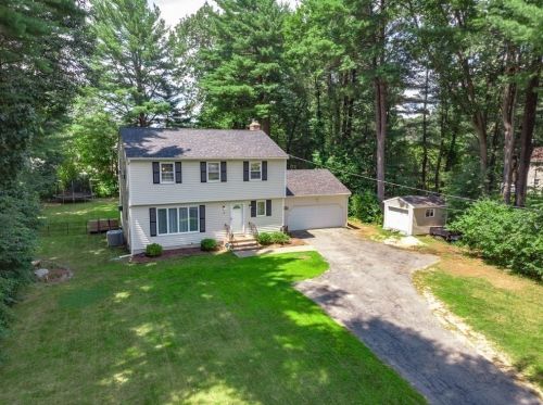 5 Arabian Dr, Methuen, MA 01844 exterior