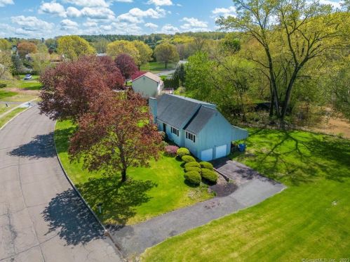 70 Still Field Rd, Manchester, CT 06040 exterior