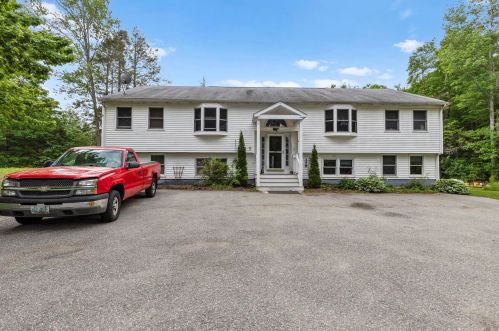 63 Dows Ln, Seabrook, NH 03874 exterior