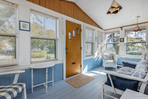 5 Morrison St, Old Orchard Beach, ME 04064 exterior