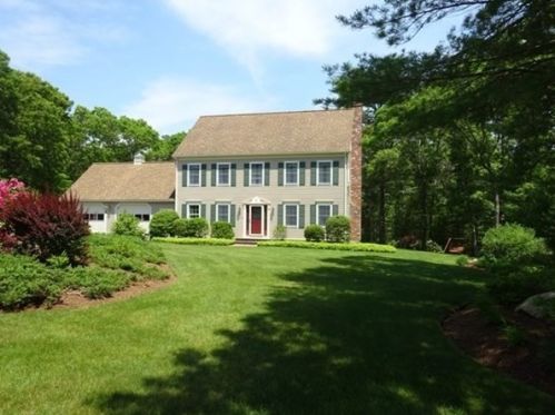 13 Peter Cooper Dr, Wareham, MA 02571 exterior