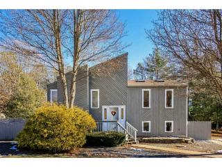 8 Birchwood Ln, Coventry, RI 02816 exterior