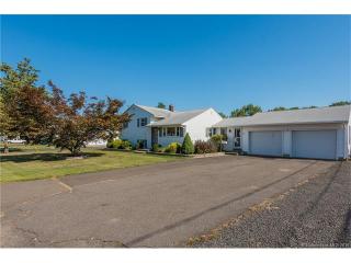 58 Carr St, Wallingford, CT 06492 exterior
