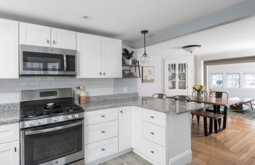 37 Great Pond Rd, Weymouth, MA 02190 exterior