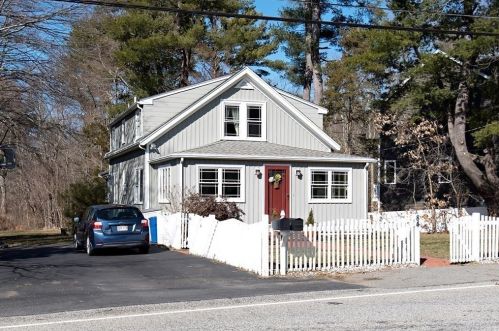 84 Winter St, Walpole, MA 02081 exterior