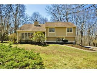 24 Lake Ridge Dr, Columbia, CT 06237 exterior