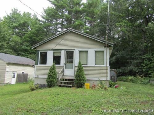 29 Shore Rd, Gray, ME 04039 exterior