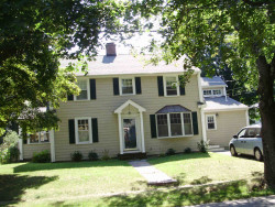 152 Fairway Dr, Newton, MA 02465 exterior