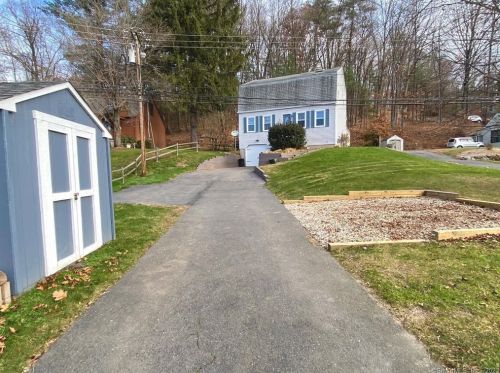 226 Maple Ave, Bristol, CT 06010 exterior