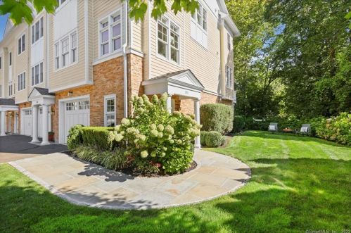 69 Riverdale Ave, Greenwich, CT 06831 exterior