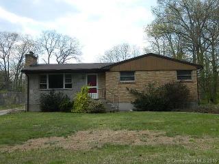 6 Buckley Ln, Waterbury, CT 06712 exterior