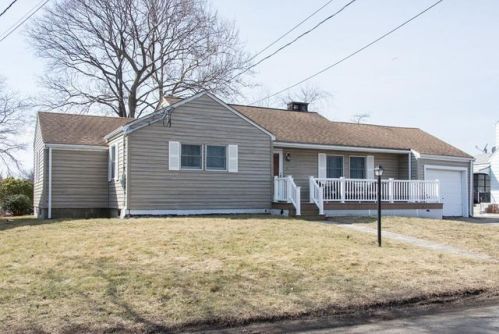 72 Lake Ave, Lynn, MA 01904 exterior