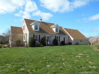 17 Blossom Ln, Wallingford, CT 06492 exterior