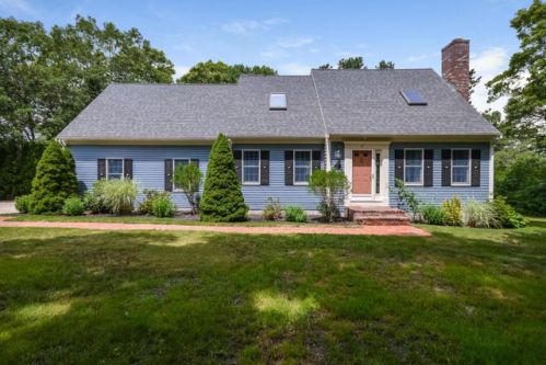 17 Wellfield Rd, Sandwich, MA 02644 exterior