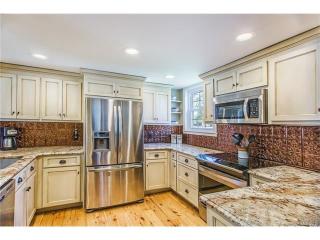 48 Seminary Rd, Simsbury, CT 06070 exterior