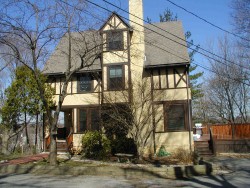 21 Mount Vernon Ter, Newton, MA 02465 exterior