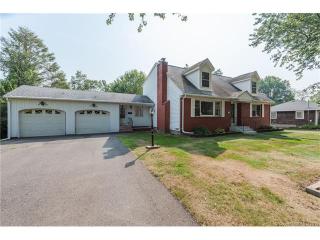 33 Radding St, Manchester, CT 06042 exterior
