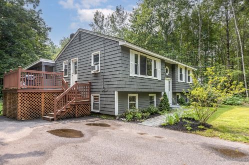 93 Orchard Rd, Cumberland, ME 04021 exterior