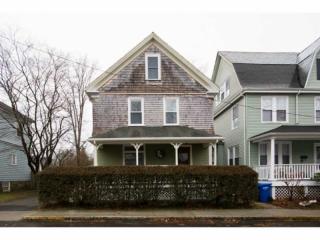 20 Thurston Ave, Middletown, RI 02840 exterior