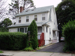 4 Margaret Rd, Newton, MA 02461 exterior