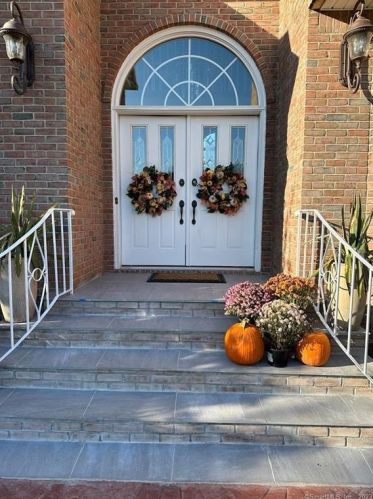 94 Steeple View Dr, Kensington, CT 06037 exterior