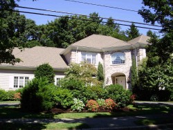 71 Sharpe Rd, Newton, MA 02459 exterior