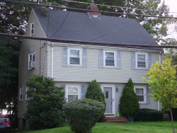 118 Winchester St, Newton, MA 02461 exterior