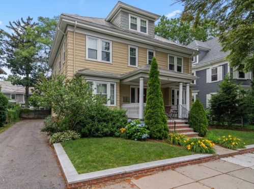 32 Prince St, Roxbury-Xing, MA 02113 exterior
