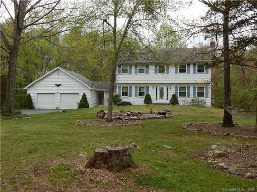 757 Shewville Rd, Gales Ferry, CT 06339 exterior