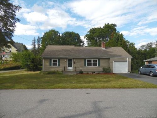 60 Westfield Ave, Killingly, CT 06239 exterior