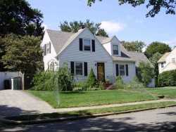 54 Fessenden St, Newton, MA 02460 exterior