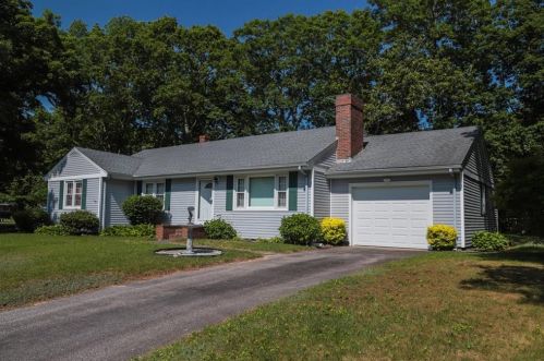 17 Memory Ln, Westerly, RI 02891 exterior