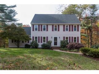 4 Coventry Ln, Derry, NH 03038 exterior