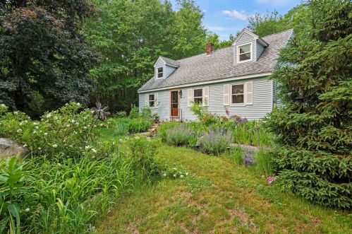 9 Deer Run Cir, Kingston, NH 03848 exterior