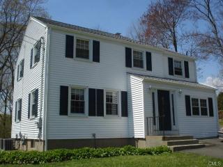 99 Lycett St, Bridgeport, CT 06611 exterior