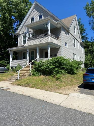 18 Windsor St, Springfield, MA 01105 exterior