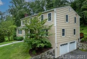 95 Malibu Rd, Stamford, CT 06903 exterior