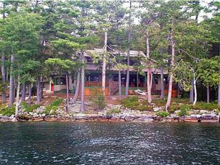 7 Lewando Ln, Wolfeboro, NH 03894 exterior