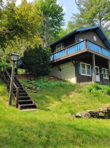 91 Spring Farm Rd, Claremont, NH 03743 exterior