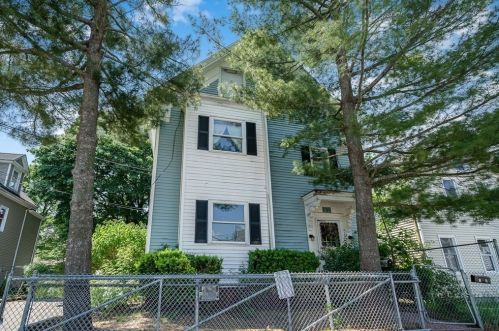 16 Ridgeway Ct, Brockton, MA 02301 exterior