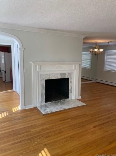 5 Livingstone Rd, Bloomfield, CT 06002 exterior