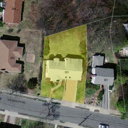 305 Woodcliff Rd, Newton, MA 02461 aerial view