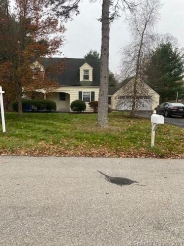 15 Anderson Rd, Norwalk, CT 06851 exterior