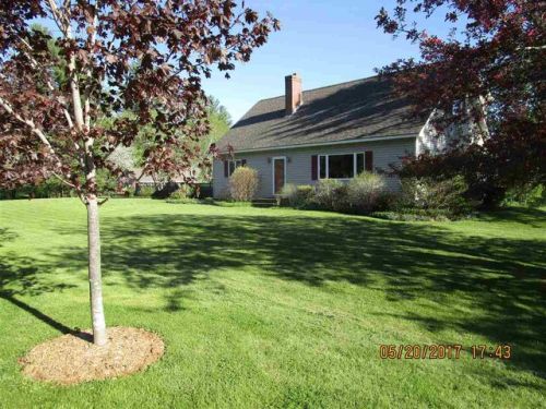 186 Cobble Hill Rd, Barre, VT 05641 exterior