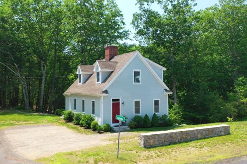 29 Furbish Rd, Wells, ME 04090 exterior