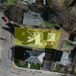 7 Arlington St, Newton, MA 02458 aerial view