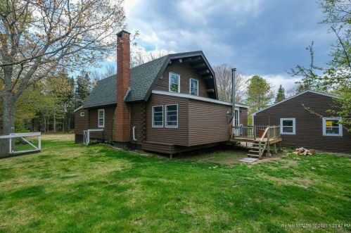 697 Deer Isle Rd, Deer Isle, ME 04627 exterior